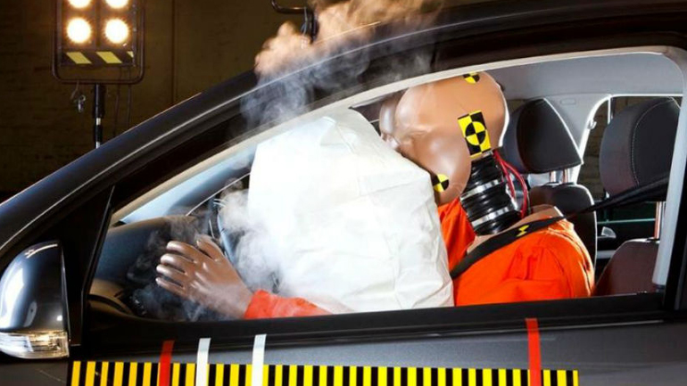 Τεράστια ανάκληση 6,1 εκατ. αυτοκινήτων λόγω αερόσακων